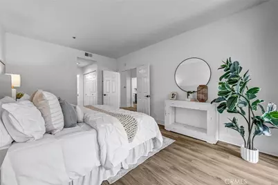 230 Lille #102, Newport Beach, CA 92663 - Photo 18