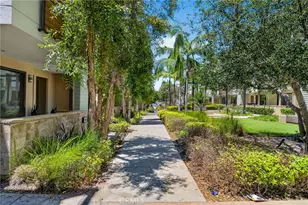 1687 Grand View, Costa Mesa, CA 92627 - Photo 46