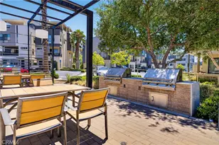 1687 Grand View, Costa Mesa, CA 92627 - Photo 44