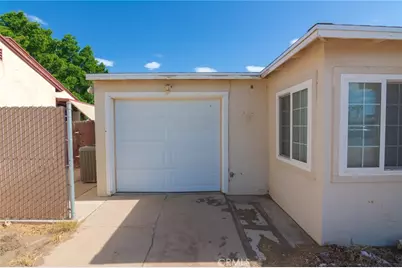 414 W C, Brawley, CA 92227 - Photo 2