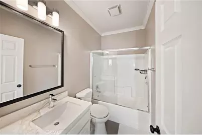 16 Lucente, Aliso Viejo, CA 92656 - Photo 12
