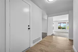 28241 Estima, Mission Viejo, CA 92692 - Photo 4