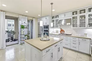 23 Vantis, Aliso Viejo, CA 92656 - Photo 8