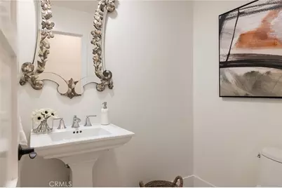 461 Linden Street, Laguna Beach, CA 92651 - Photo 16