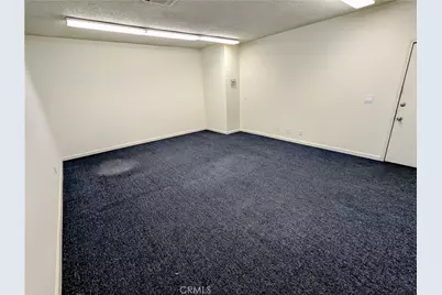 1055 El Camino, Costa Mesa, CA 92626 - Photo 4
