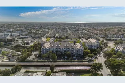 20331 Bluffside #321, Huntington Beach, CA 92646 - Photo 30