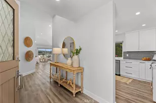 18 Cormorant Cir, Newport Beach, CA 92660 - Photo 6