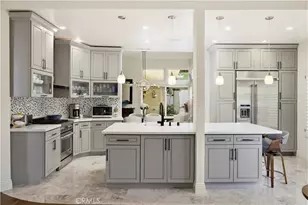16 Lucerne, Newport Beach, CA 92660 - Photo 12