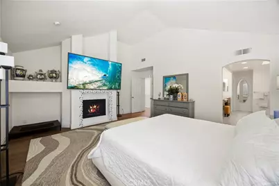 16 Lucerne, Newport Beach, CA 92660 - Photo 30