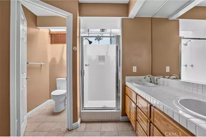 1 Cormorant Circle, Newport Beach, CA 92660 - Photo 22