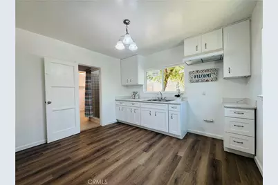 320 S Victoria, Corona, CA 92879 - Photo 26