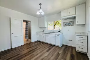 320 S Victoria, Corona, CA 92879 - Photo 26