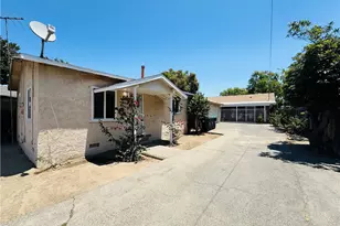 320 S Victoria, Corona, CA 92879 - Photo 28