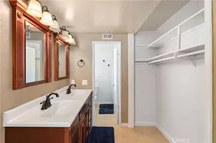 6541 Segovia, Huntington Beach, CA 92647 - Photo 24