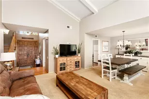 6541 Segovia, Huntington Beach, CA 92647 - Photo 6