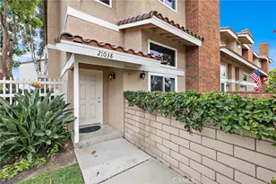 21038 Poolside, Huntington Beach, CA 92648 - Photo 8