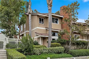 21038 Poolside, Huntington Beach, CA 92648 - Photo 6