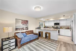 21038 Poolside, Huntington Beach, CA 92648 - Photo 18
