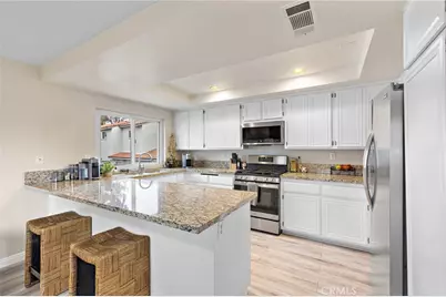 21038 Poolside, Huntington Beach, CA 92648 - Photo 18