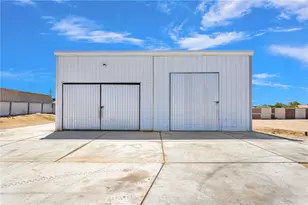 11886 Locust, Hesperia, CA 92345 - Photo 50