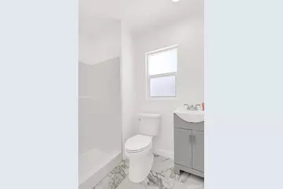 11886 Locust, Hesperia, CA 92345 - Photo 18