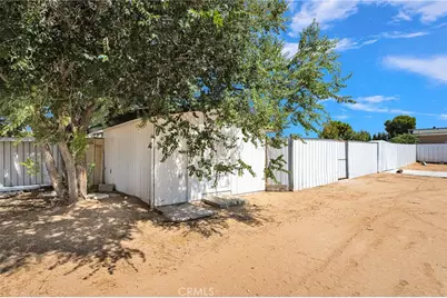 11886 Locust, Hesperia, CA 92345 - Photo 36