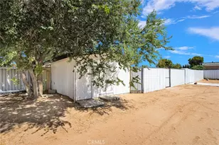 11886 Locust, Hesperia, CA 92345 - Photo 36