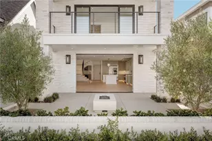 225 Diamond, Newport Beach, CA 92662 - Photo 2