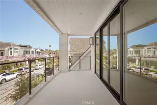 225 Diamond, Newport Beach, CA 92662 - Photo 12
