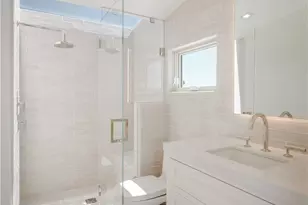 225 Diamond, Newport Beach, CA 92662 - Photo 26