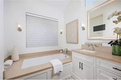 408 Poinsettia Avenue, Corona del Mar, CA 92625 - Photo 30