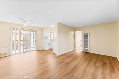 221 10th Street, Huntington Beach, CA 92648 - Photo 14