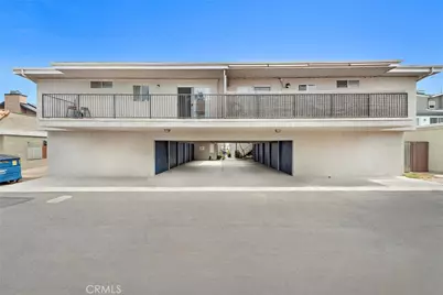 221 10th Street, Huntington Beach, CA 92648 - Photo 18
