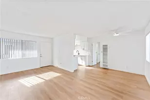 221 10th St, Huntington Beach, CA 92648 - Photo 8