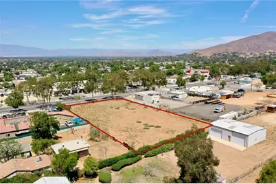 866 6th Street, Norco, CA 92860 - Photo 2