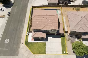 13775 Hanford Ct, Victorville, CA 92394 - Photo 6