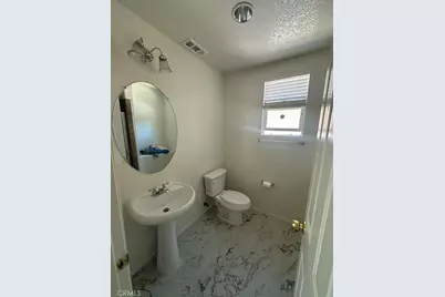 13775 Hanford Court, Victorville, CA 92394 - Photo 10