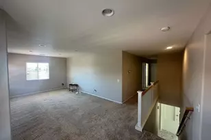 13775 Hanford Ct, Victorville, CA 92394 - Photo 12