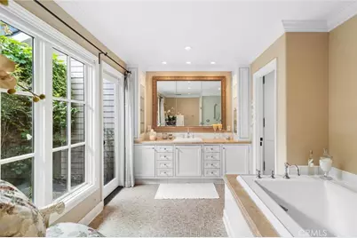 1921 Yacht Colinia, Newport Beach, CA 92660 - Photo 24