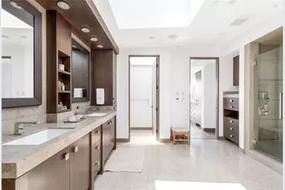 8 Beacon Bay, Newport Beach, CA 92660 - Photo 28