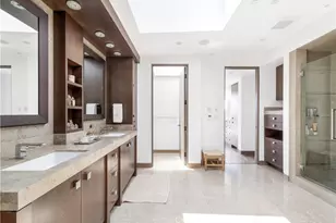 8 Beacon Bay, Newport Beach, CA 92660 - Photo 28