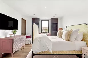 8 Beacon Bay, Newport Beach, CA 92660 - Photo 32