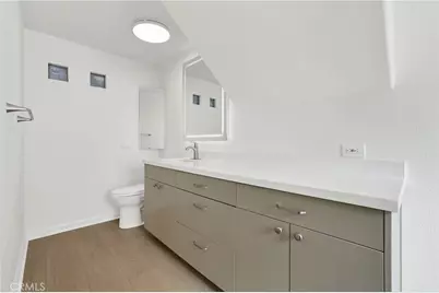 206 30th #1/2, Newport Beach, CA 92663 - Photo 18