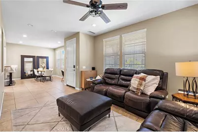 221 Landmark, Tustin, CA 92782 - Photo 8