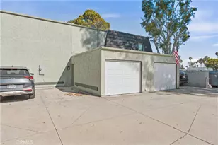 1651 Iowa St, Costa Mesa, CA 92626 - Photo 26