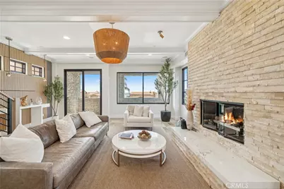 312 Carnation Avenue, Corona del Mar, CA 92625 - Photo 6