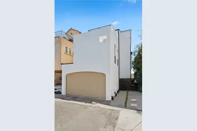 312 Carnation Avenue, Corona del Mar, CA 92625 - Photo 30