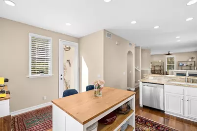 214 Tall Oak, Irvine, CA 92603 - Photo 10