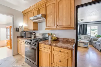 903 Willow Drive, Brea, CA 92821 - Photo 12
