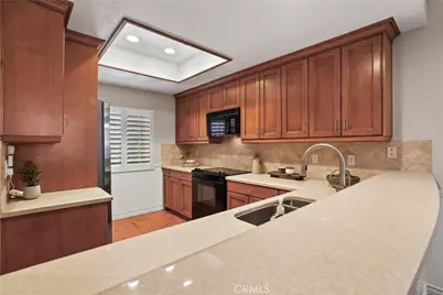 366 Villa Point, Newport Beach, CA 92660 - Photo 20